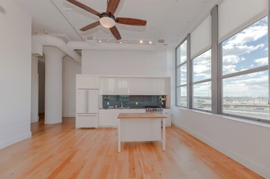 50 Dey St unit 359, Jersey City, NJ 07306 - photo 4