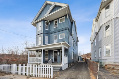 31 Sheffield St, Waterbury, CT 06704 - photo 3