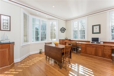 Breakfast Nook
