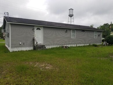 221 Carter St, Odum, GA 31555 - photo 4