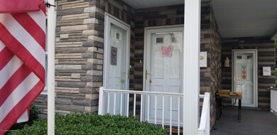 219 Delaware Ave, Olyphant, PA 18447 - photo 2