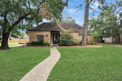 3714 Badger Forest Dr, Houston, TX 77088 - photo 2