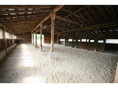 Stable/Barn.
