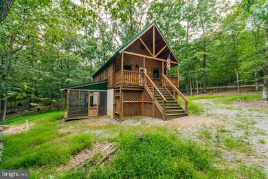 122 Honey Locust Ln, Great Cacapon, WV 25422 - photo 2