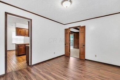 946 S Roosevelt Ave, Columbus, OH 43209 - photo 5