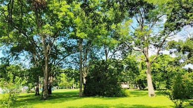 610 E 7th St, Pleasanton, KS 66075 - photo 5