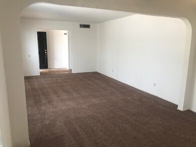 10614 Quezada Ave, El Paso, TX 79935 - photo 7