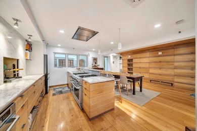 unlisted-address, New York, NY 10012 - photo 7