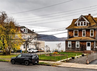 39 Hamilton Ave, Ossining, NY 10562 - photo 3