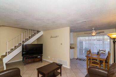 1012 Cheyenne Way Oxnard CA-small-003-9-