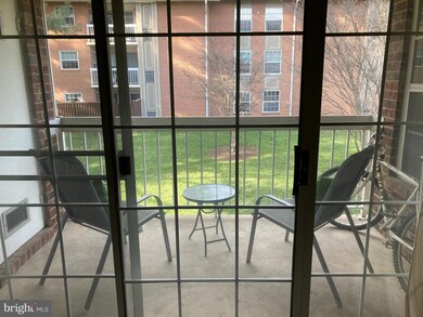 1954 Kennedy Dr unit 204, McLean, VA 22102 - photo 5