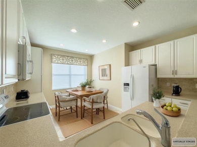 16233 Amethyst Key Dr, Wimauma, FL 33598 - photo 6