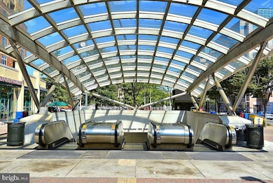 Virginia Square Condominium unit 903, Arlington, VA 22201 - photo 4