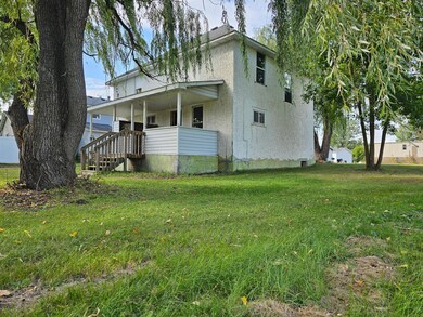 6371 Cedar St, North Branch, MN 55056 - photo 4