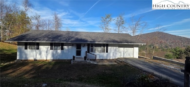 516 White Laurel Ln, Boone, NC 28607 - photo 4