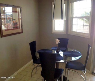 BREAKFAST ROOM