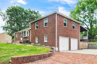 12315 W 51st St, Shawnee, KS 66216 - photo 3