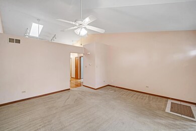 3903 Price Cir, Highland, IN 46322 - photo 6