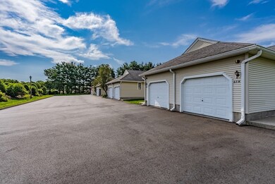 23 Castle Hill Rd unit H, Agawam, MA 01001 - photo 2