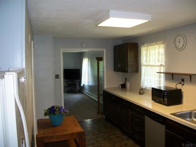 53 Central Ave, Schenectady, NY 12304 - photo 6