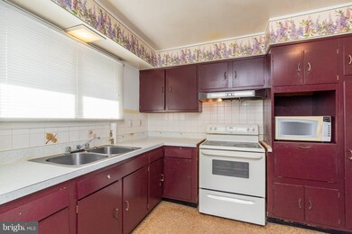 1716 Hanson Rd, Edgewood, MD 21040 - photo 2