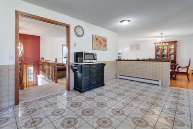 74 Chapin St, Ludlow, MA 01056 - photo 5