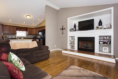 5-living room