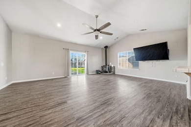 19795 Beegum Peak Place, Cottonwood, CA 96022 - photo 4