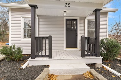 25 Gilbert St, Shelton, CT 06484 - photo 2