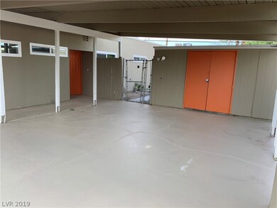 1918 Caballero Way, Las Vegas, NV 89169 - photo 4