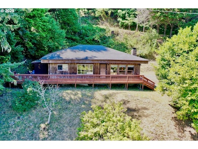 28656 Brooks Rd, Gold Beach, OR 97444 - photo 2