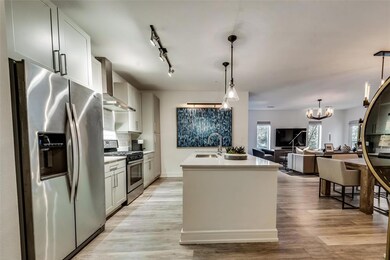 5718 Mccommas Blvd unit 204, Dallas, TX 75206 - photo 5