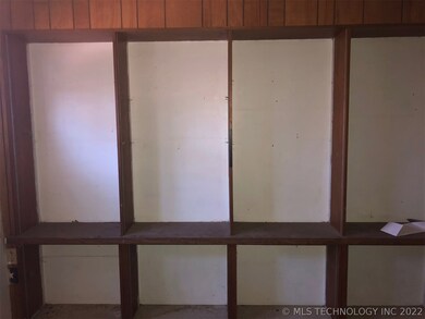 Built in Shelving