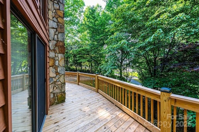 366 Charlois St, Hudson, NC 28638 - photo 7