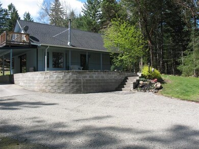 377 Johnson Dr, Grants Pass, OR 97527 - photo 5