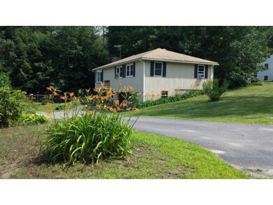 10 Robin Hood Dr, Londonderry, NH 03053 - photo 4