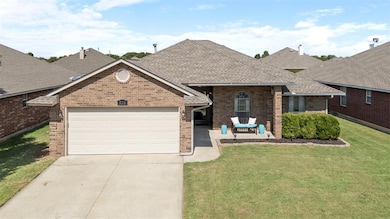 525 SW 156th Ct, Oklahoma City, OK 73170 - photo 2