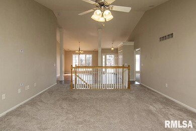1630 W 51st St, Davenport, IA 52806 - photo 4