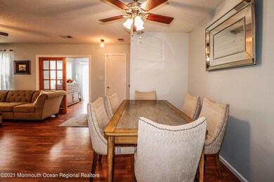 Dining Area 1