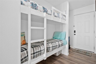 Great bunkbeds for kids or small adults.