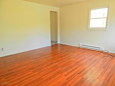 111 Quail Ct, Bushkill, PA 18324 - photo 7