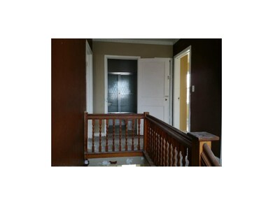 Second floor landing with all 3 bedrooms.