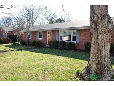 914 Brookwood Dr, New Albany, IN 47150 - photo 3