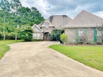 1022 Fairway Cove, McComb, MS 39648 - photo 2