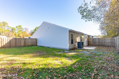 118 Gooding Dr, Havelock, NC 28532 - photo 5