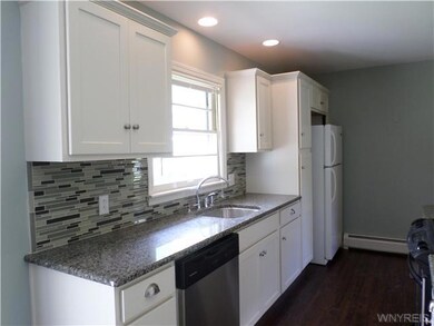 5248 Mapleton Rd, Lockport, NY 14094 - photo 3