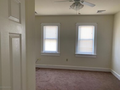 220 Franklin St, Dunmore, PA 18512 - photo 6