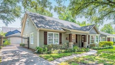 1607 Gardenia Dr, Houston, TX 77018 - photo 3