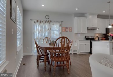 8350 Legacy Cir, Chesapeake Beach, MD 20732 - photo 7