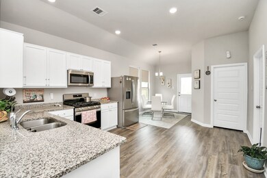 118 Tejas Village Pkwy, Beasley, TX 77417 - photo 7